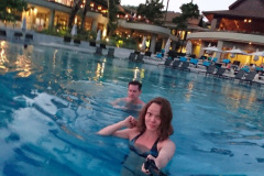 9A530D05-456E-44CA-916F-E54AED342B13_1_105_c