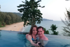 CA18166B-C23E-497D-B985-BB4CA1BD655C_1_105_c